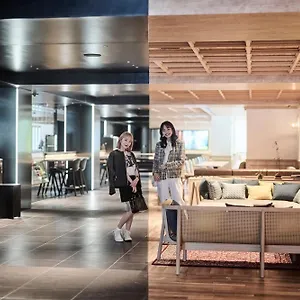 **** Hotel The Royal Park Canvas - Nijo Japan