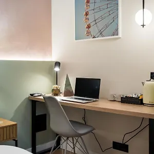  Aparthotel Luxury Romania